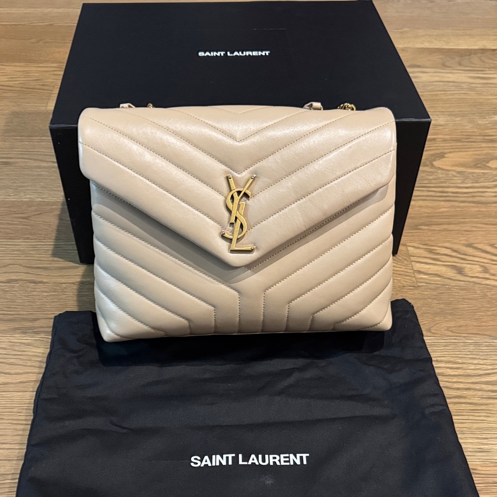 Saint Laurent Loulou